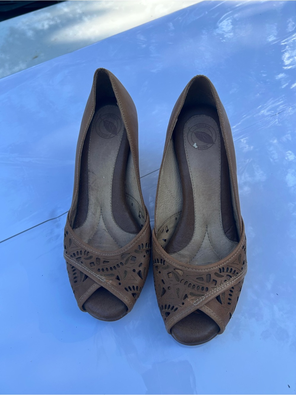 Size 8M Nurture Brown Leather High Heels Kitten Pumps Open Toe